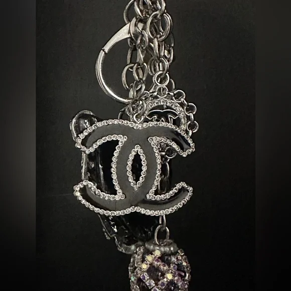 CHANEL (stamped & auth.) silver/blk charm & Panther Keychain/BagCharm. New. - Picture 4 of 11